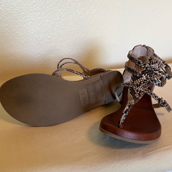 Mia Reptile Gladiator Style Sandals - Picture 5 of 5